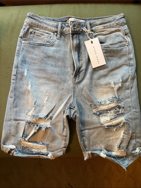 Risen Jeans Pants - Risen Jean Distressed Light Wash Denim Shorts - Women's
